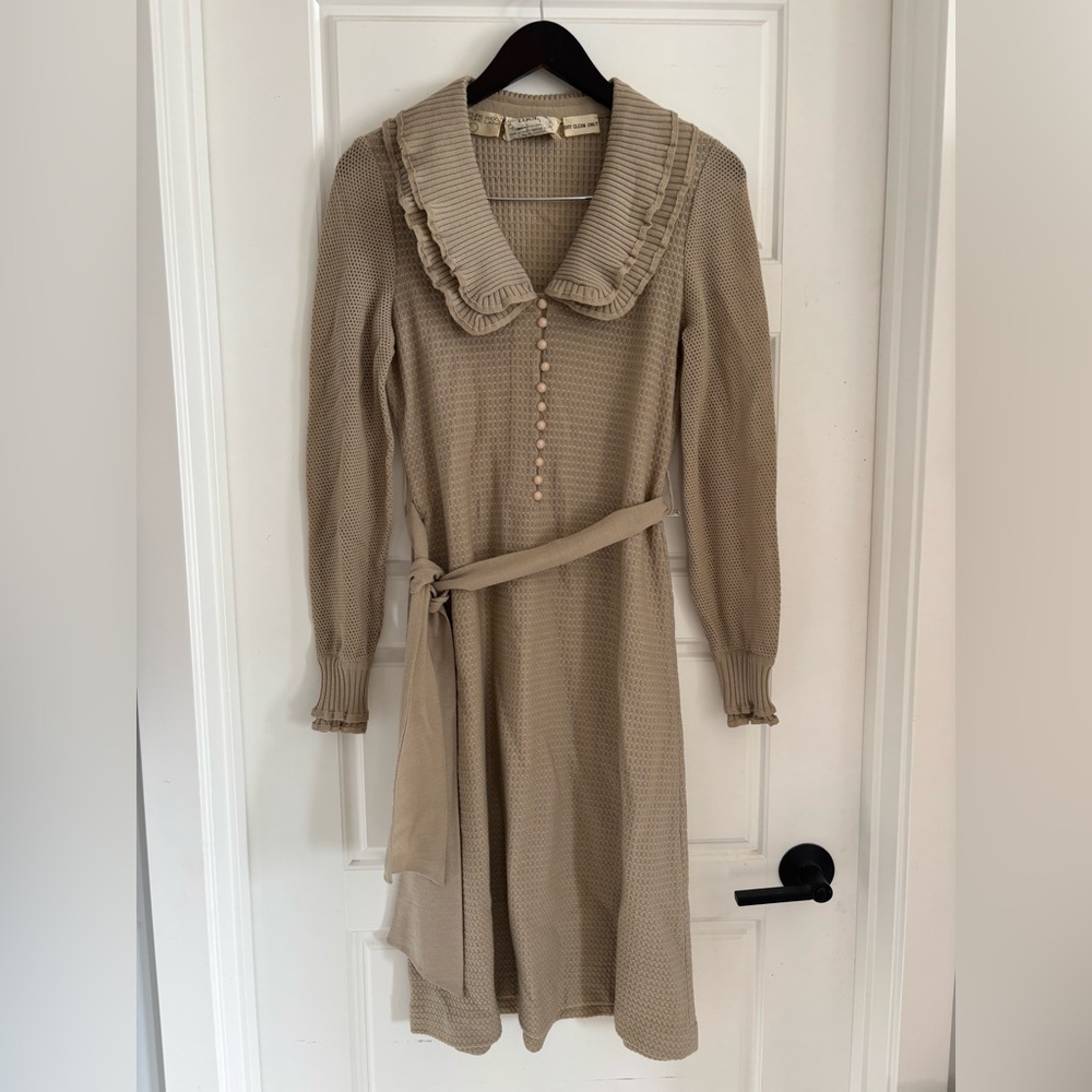 Vintage 100% Pure Wool Midi Dress Bib Collar Neutral French Sezane Vibes S M - Picture 2 of 7